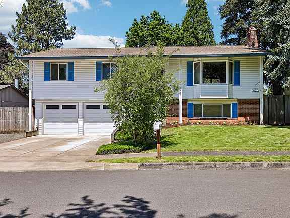 3rd image of 1485 SE 11th St