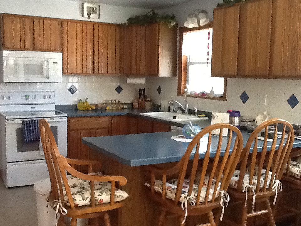 Breakfast bar