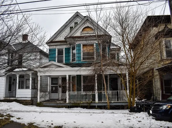 605 E Gansevoort St, Little Falls, NY 13365