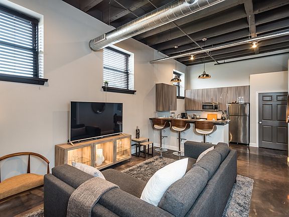 2nd image of 5320 Brannon Ave #2A