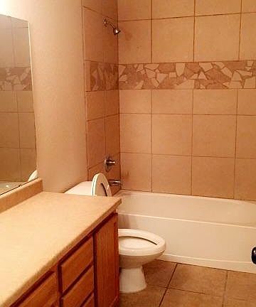 4th image of 1517 W Bradley Ct