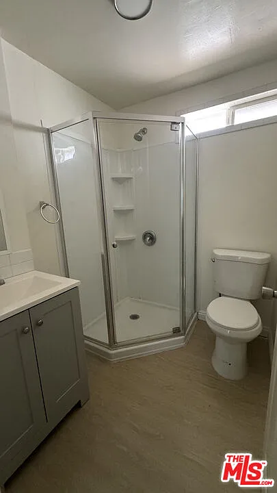 1 bed, 1.0 bath, 500 sqft, $1,800 — Photo 4