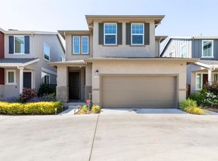 2354 Aerostar Way, Sacramento, CA 95834