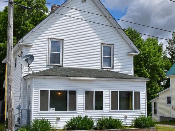 22 Second Street, Milo, ME 04463