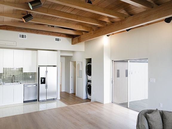 5th image of 4519 Finley Ave #3