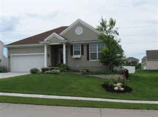 16234 Cary St, Omaha, NE 68136