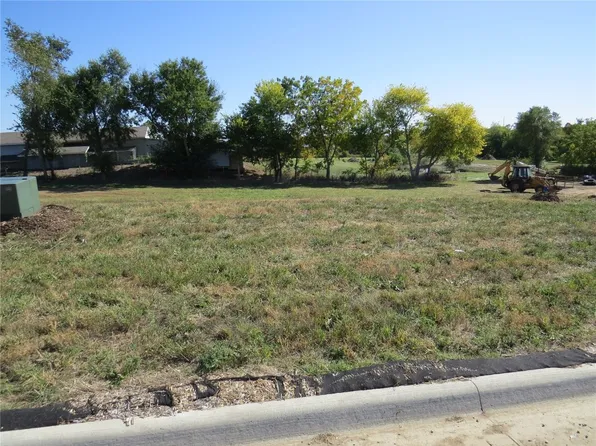 3321 Sokol Ln SW, Cedar Rapids, IA 52404