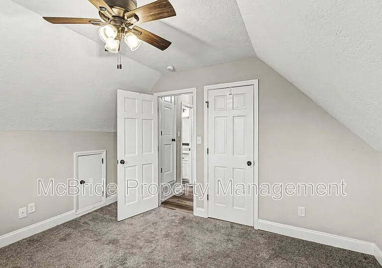 1304 Dominica Dr — Photo 30