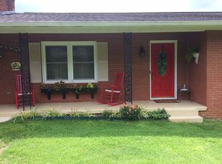 161 Green Dr, Waynesville, NC 28785