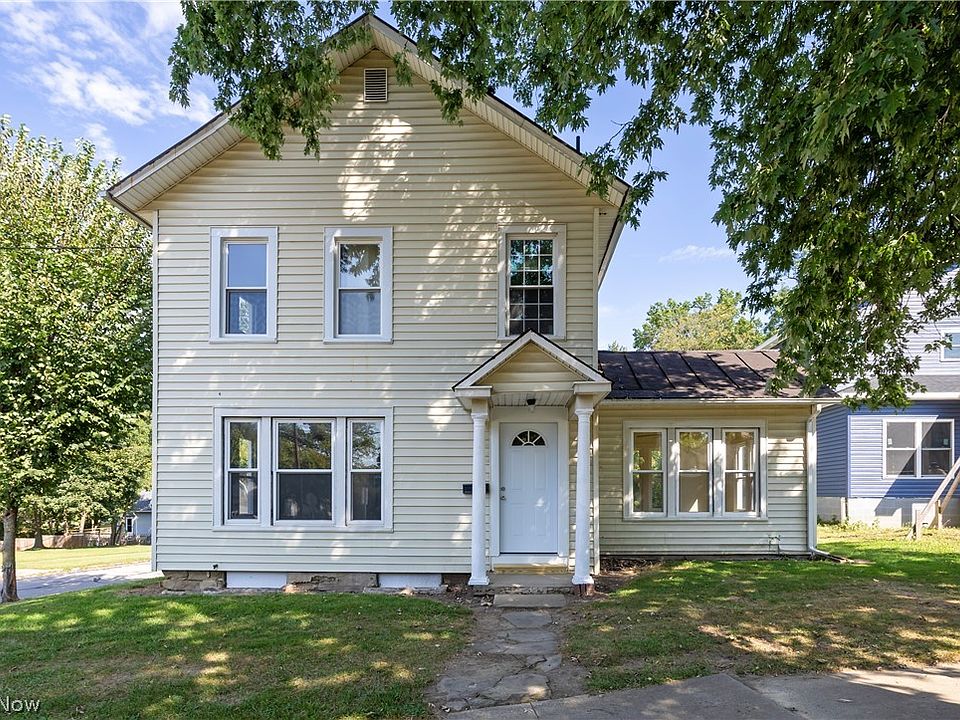 1st image of 367 W Larwill St