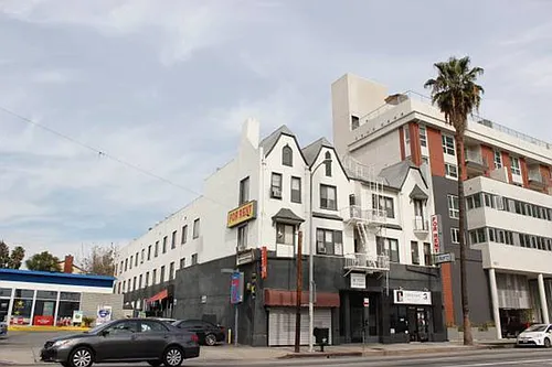 St. Moritz Apartments Photo 1