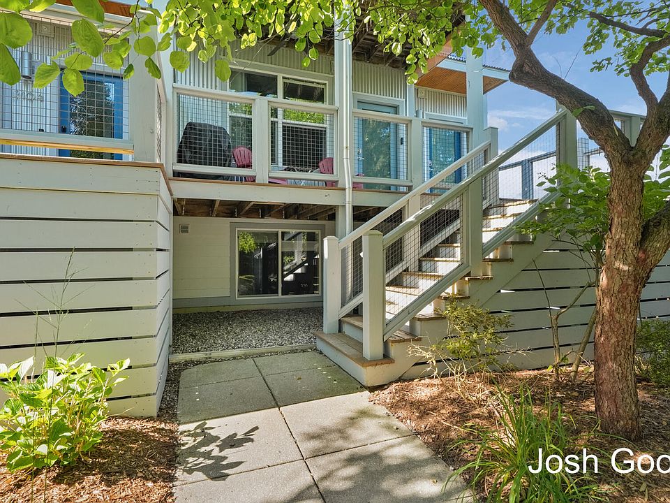 1st image of 2106 Celadon Dr NE #34