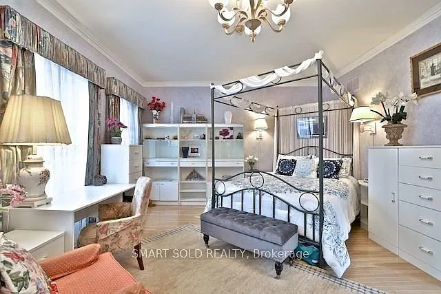 157 Gordon Rd — Photo 10