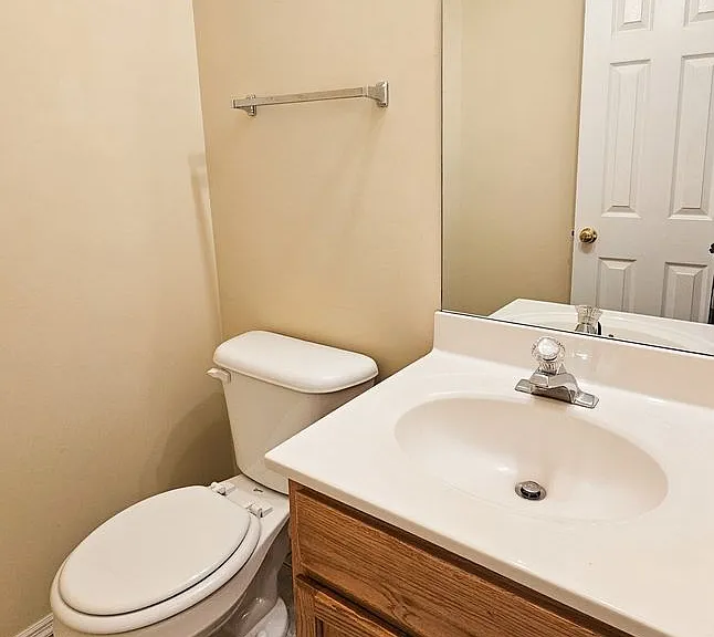 857 Ashley Michelle Ct — Photo 19