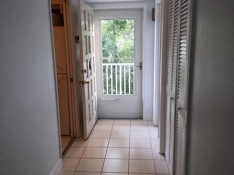 2440 World Parkway Blvd #56 — Photo 5