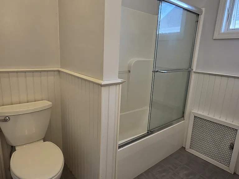 40 Englewood Ave #2 — Photo 22