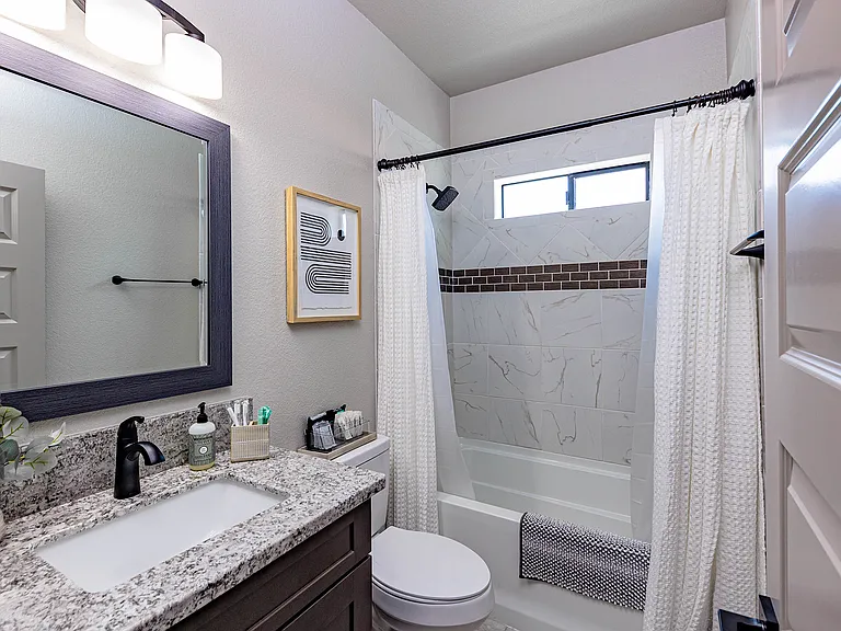 3650 Parkview Dr — Photo 5