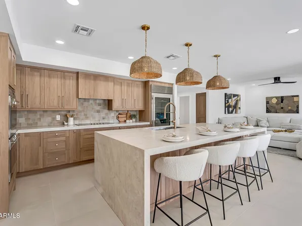 12431 N 76TH Place, Scottsdale, AZ 85260