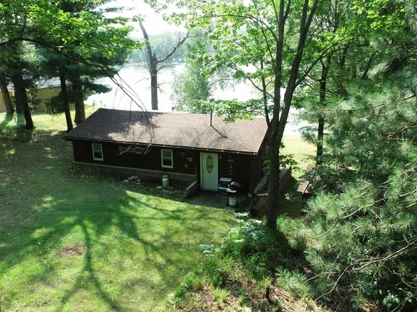 2147 Regina Dr, Florence, WI 54121