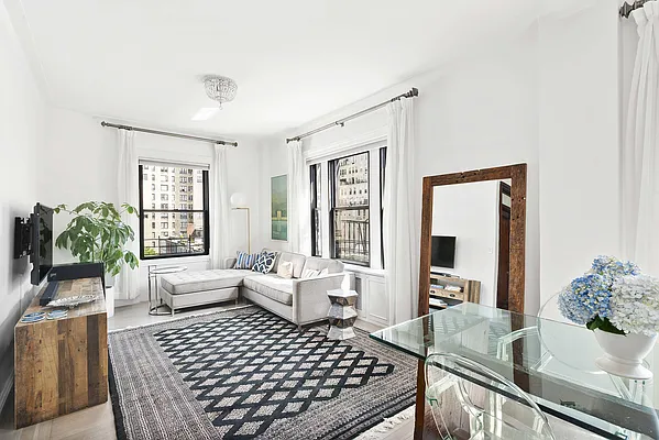 Sold by Compass | media 13