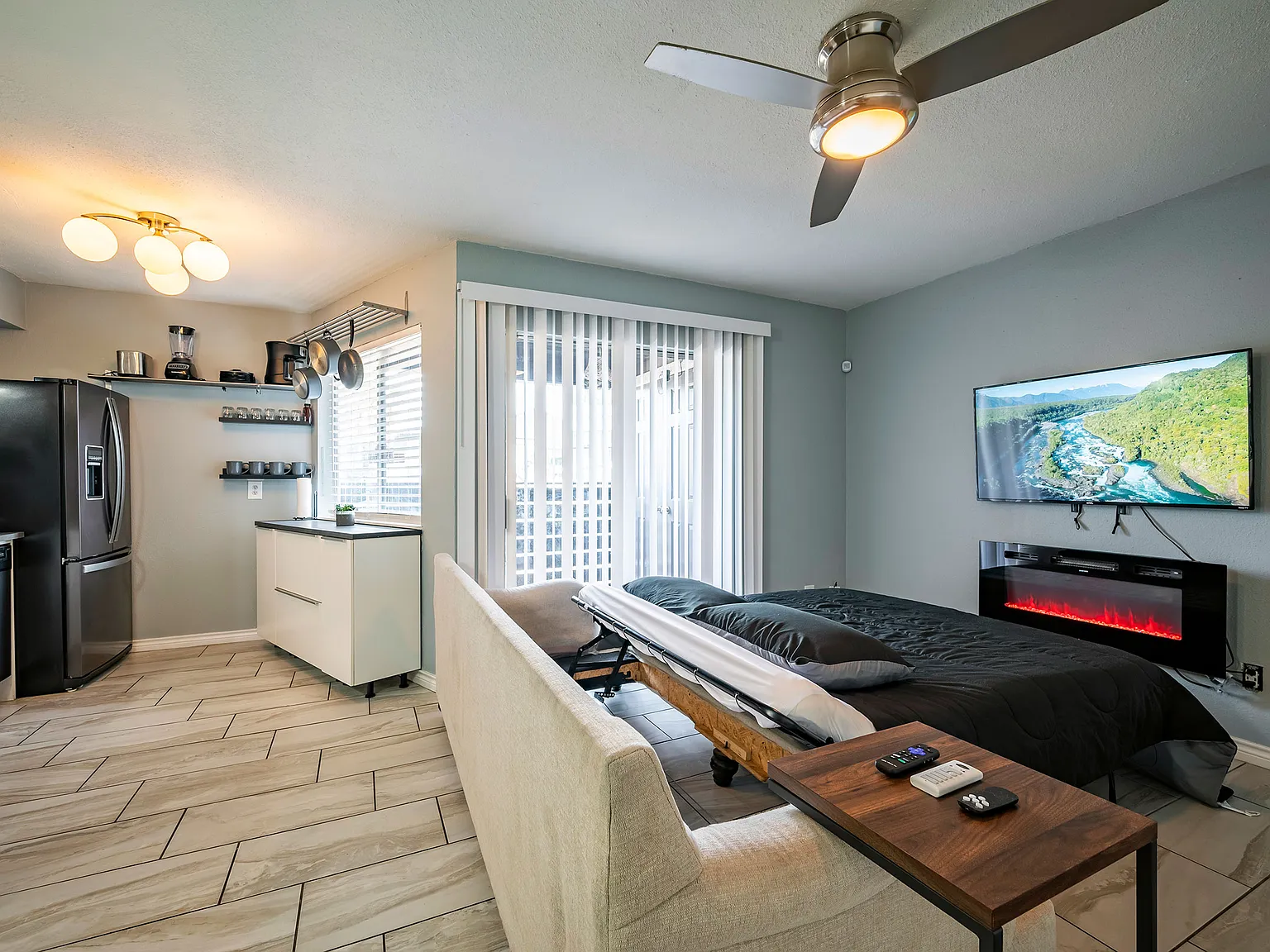 1 bed, 464 sqft, $2,500 — Photo 3