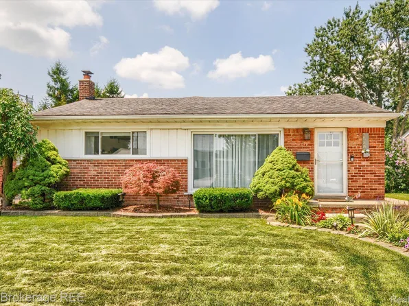 29381 Mark Ave, Madison Heights, MI 48071