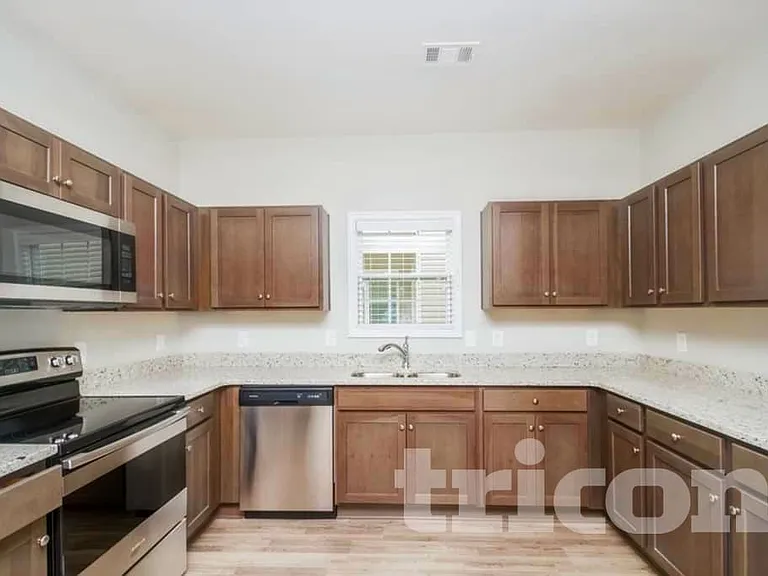 4127 Effie Seward Dr — Photo 5