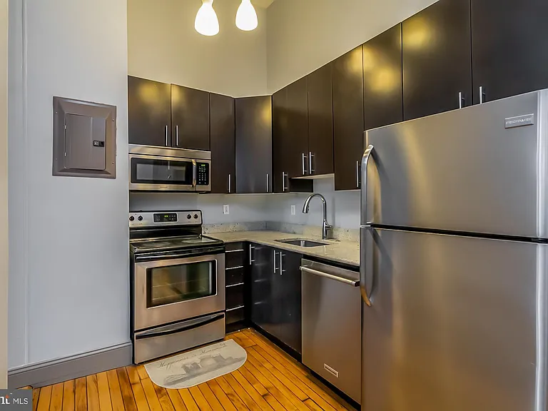 511 S Bond St #307 — Photo 8