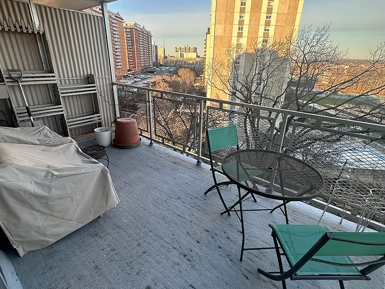 301 Beech St #9D — Photo 24