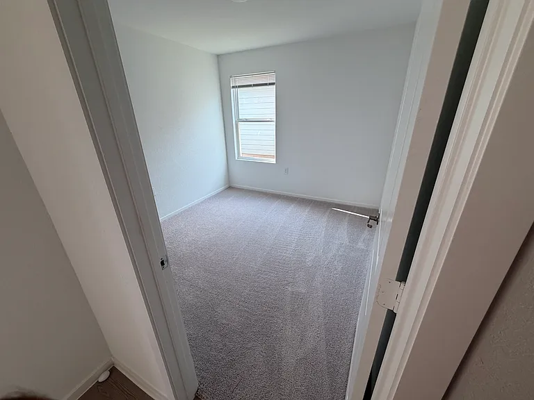 10807 Bernal Cv — Photo 10