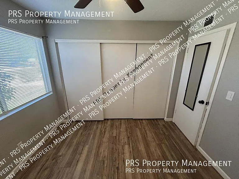 2207 W Monroe St — Photo 22