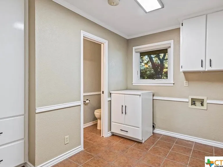 3069 Summit Dr — Photo 12