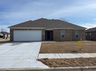32 Green Timber Way, Vilonia, AR 72173