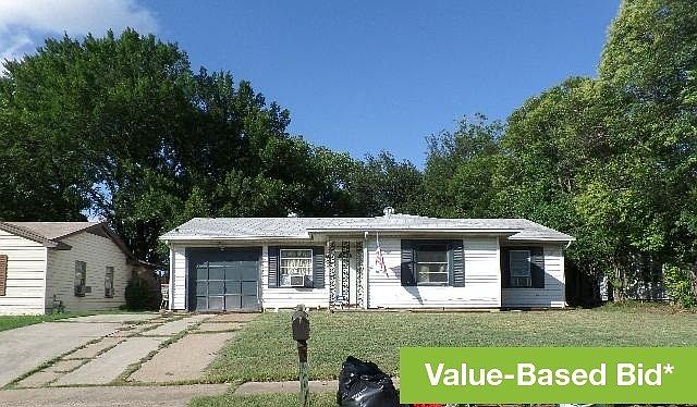 1st image of 1711 Kent Dr