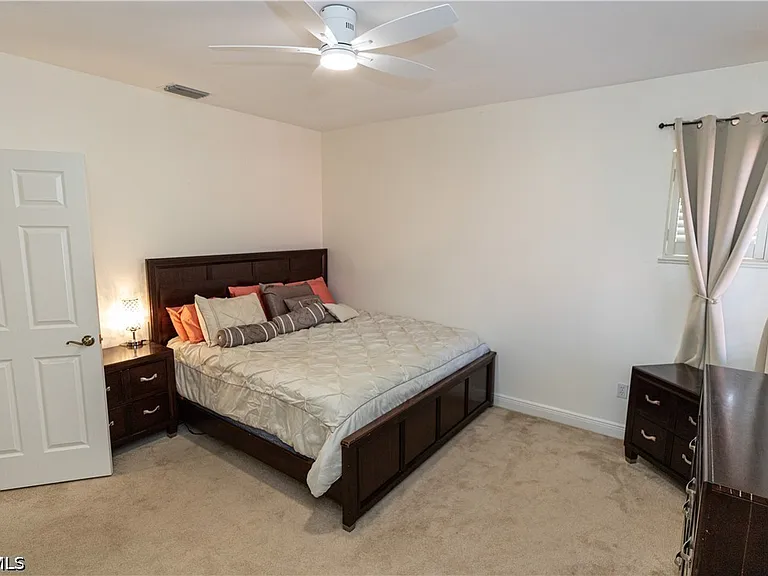 14081 Bently Cir — Photo 16