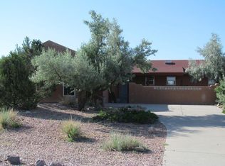 986 S Harmony Dr, Pueblo, CO 81007