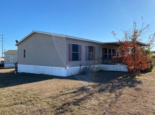 420 Tennyson Rd, Wilmer, TX 75172