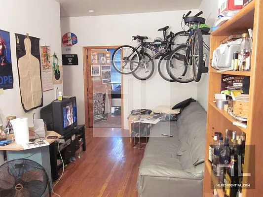 Rented by Highline Residential | media 25