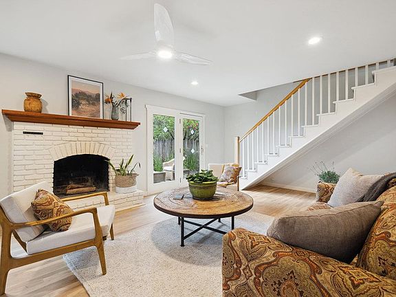 5th image of 66 Taormina Ln