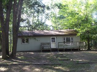 5212 Terrys Ln, Houghton Lake, MI 48629