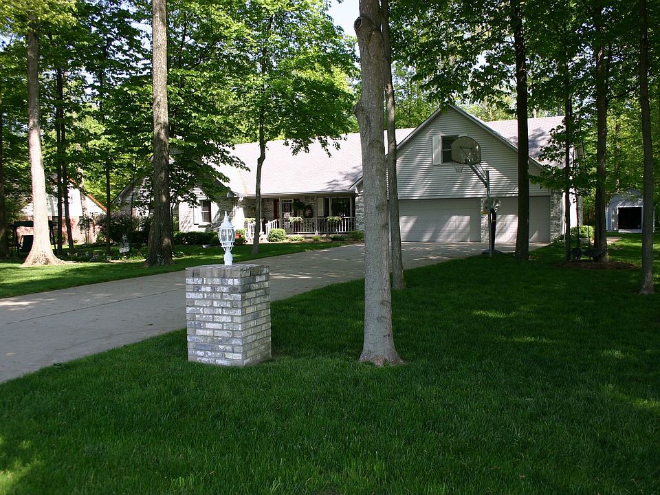 Exterior front view
