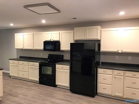 2nd image of 147 Sedgewick Dr