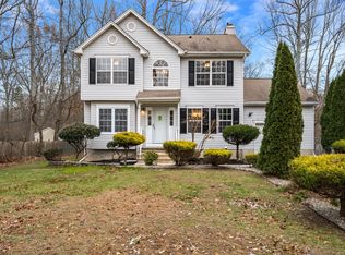 20 Hickory Ln, New Egypt, NJ