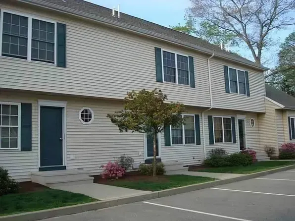 167 Briar Ln, Norwich, CT 06360