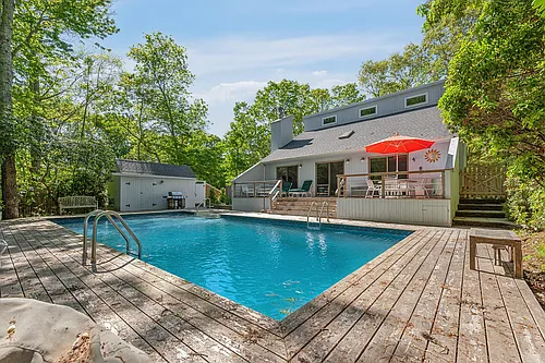 43 Highlands Dr Photo 1