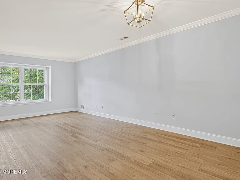 17 Alameda Ct — Photo 9