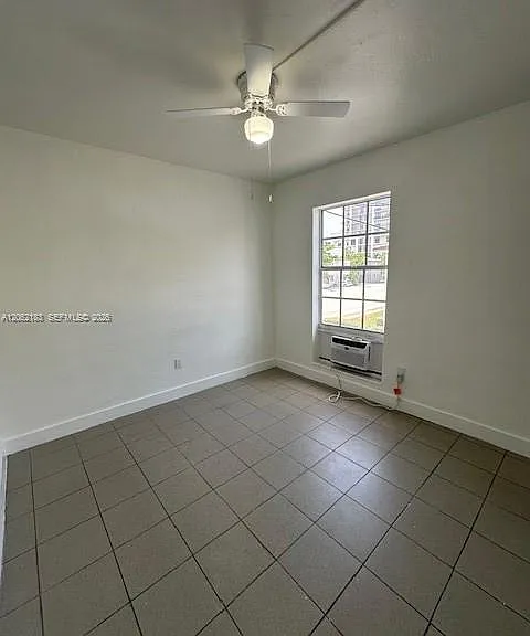1400 S Douglas Rd #11 — Photo 16