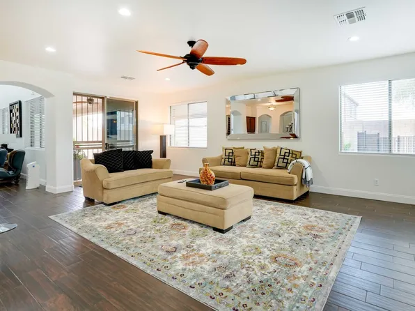 17547 W Eugene Ter #Id1385708p, Surprise, AZ 85388