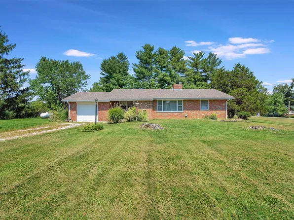 3901 Highway D, Defiance, MO 63341