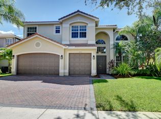 19494 Estuary Dr, Boca Raton, FL 33498